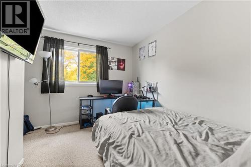 36 Angela Crescent, Cambridge, ON - Indoor Photo Showing Bedroom