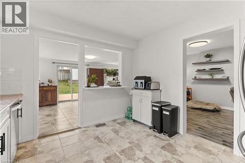 36 Angela Crescent, Cambridge, ON - Indoor Photo Showing Kitchen