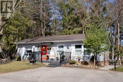 18 CHERRYWOOD LANE Innisfil, ON L9S 1M6