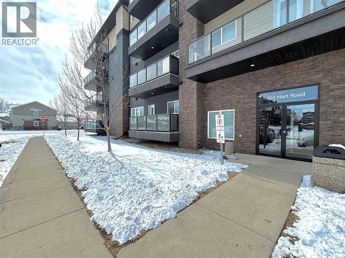 202 702 Hart Road, Saskatoon, SK - Outdoor
