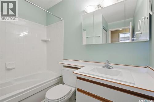 117 Mount Allison Crescent, Saskatoon, SK - Indoor Photo Showing Bathroom