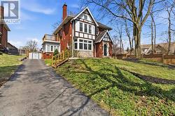MAIN LEVEL - 295 PLAINS ROAD W Burlington, ON L7T 1G1