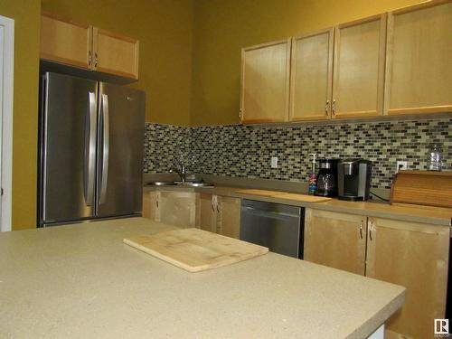 5023  50 St, Barrhead, AB 