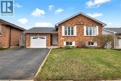 44 TRILLIUM Way  Brantford, ON N3R 7T8