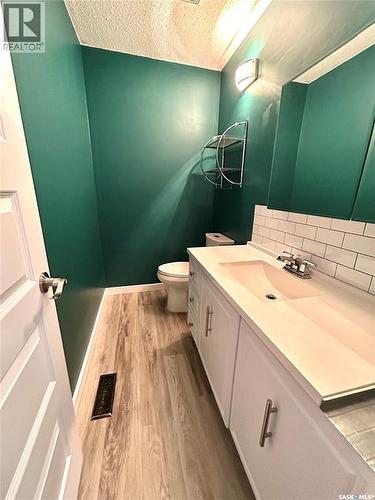 116 6Th Street E, Nipawin, SK - Indoor Photo Showing Bathroom