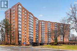 305 - 80 SANDCASTLE DRIVE Ottawa, ON K2H 9E7