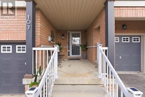 107 BARKDALE WAY  Whitby (Pringle Creek), ON L1N 0G2