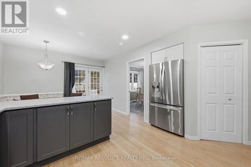 605 Rowanwood Avenue, Ottawa, ON - Indoor