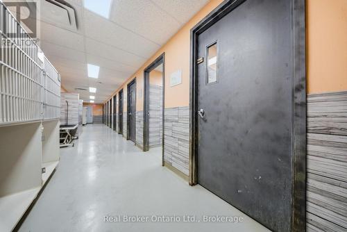 11 Burtch Road, Brant (Brantford Twp), ON - Indoor Photo Showing Other Room
