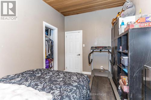 7648 Redstone Road, Mississauga, ON - Indoor