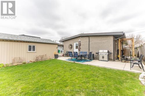 7648 Redstone Road, Mississauga, ON - Outdoor