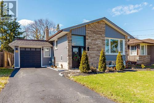 403 DELREX BOULEVARD  Halton Hills, ON L7G 4H8