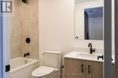 202 - 4878 Powers Common, Burlington, ON - Indoor Photo Showing Bathroom