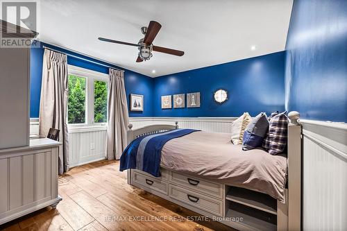 2446 Hammond Road, Mississauga, ON - Indoor Photo Showing Bedroom