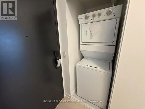 805 - 4878 Powers Common, Burlington, ON - Indoor Photo Showing Laundry Room
