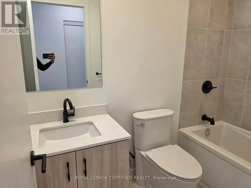 805 - 4878 Powers Common, Burlington, ON - Indoor Photo Showing Bathroom
