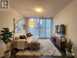 2909 - 100 HARBOUR STREET Toronto, ON M5J 0B5