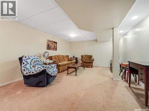 3946 Diefenbaker Drive, Saskatoon, SK - Indoor