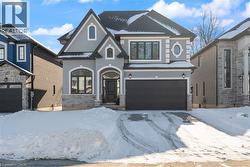 66 CESAR Place  Ancaster, ON L9G 0G3