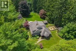 2055 LAKESHORE Road E  Oakville, ON L6J 1M4