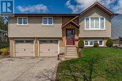 68 SETTLERS DRIVE  Kitchener, ON N2E 2L8