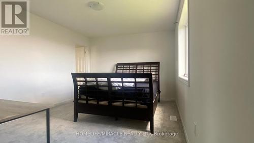 143 Devonleigh Gate, Grey Highlands, ON - Indoor Photo Showing Bedroom