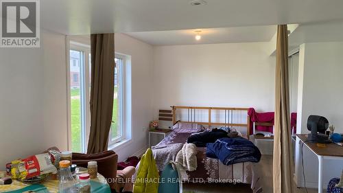 143 Devonleigh Gate, Grey Highlands, ON - Indoor Photo Showing Bedroom