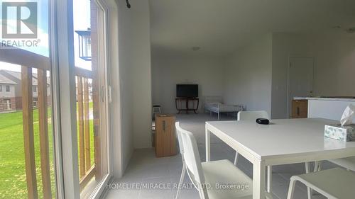 143 Devonleigh Gate, Grey Highlands, ON - Indoor Photo Showing Other Room