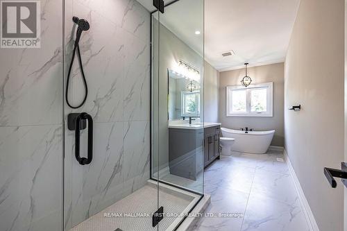 10 Philips Road, Whitby, ON - Indoor Photo Showing Bathroom