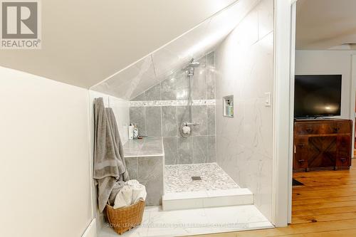 4242 Cedar Valley Road, Clarington, ON - Indoor Photo Showing Bathroom