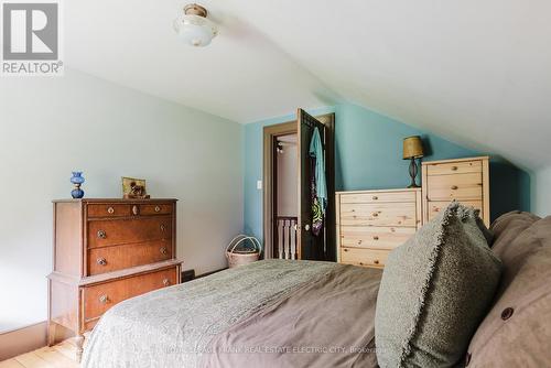 4242 Cedar Valley Road, Clarington, ON - Indoor Photo Showing Bedroom