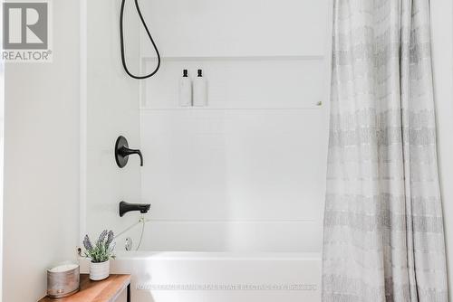 4242 Cedar Valley Road, Clarington, ON - Indoor Photo Showing Bathroom