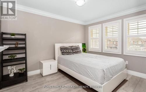 21 Arkwright Drive, Brampton, ON - Indoor Photo Showing Bedroom