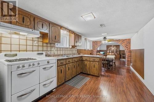 3746 Teeswater Road, Mississauga, ON - Indoor Photo Showing Kitchen With Double Sink