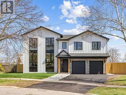 2488 BRIDGE ROAD Oakville, ON L6L 2H2