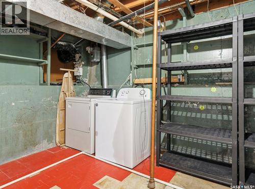 2610 Cascade Street, Saskatoon, SK - Indoor Photo Showing Laundry Room