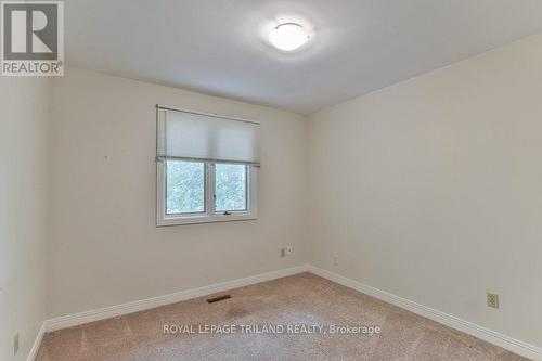 97 Timber Drive, London South (South B), ON - Indoor Photo Showing Other Room