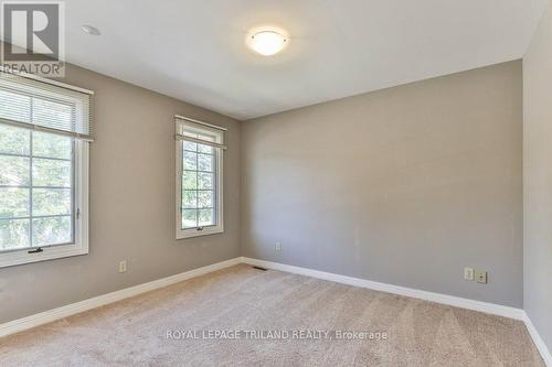 97 Timber Drive, London South (South B), ON - Indoor Photo Showing Other Room