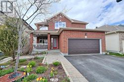214 DAVY STREET  Ottawa, ON K2M 0H6