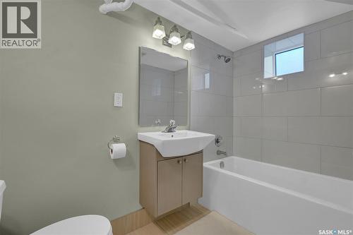 3129 Rae Street, Regina, SK - Indoor Photo Showing Bathroom