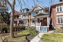 62 MARION STREET Toronto, ON M6R 1E7