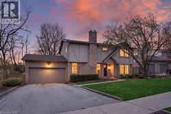 1878 HEATHER HILLS Drive  Burlington, ON L7P 3A3