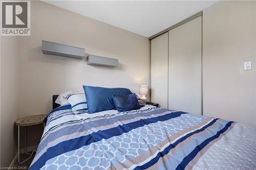 477 Burnett Avenue, Cambridge, ON - Indoor Photo Showing Bedroom