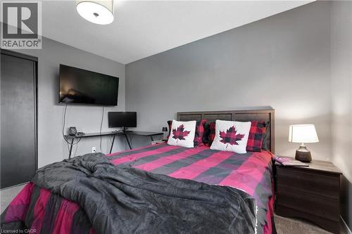 477 Burnett Avenue, Cambridge, ON - Indoor Photo Showing Bedroom