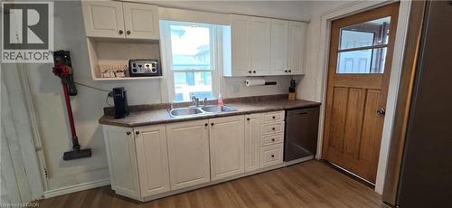 73 Talbot Street S, Simcoe, ON - Indoor Photo Showing Kitchen With Double Sink