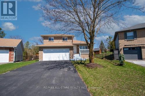 10 O'CONNELL COURT  Kawartha Lakes (Lindsay), ON K9V 5Y1