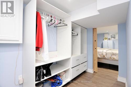 825 North Service Road, Mississauga, ON - Indoor