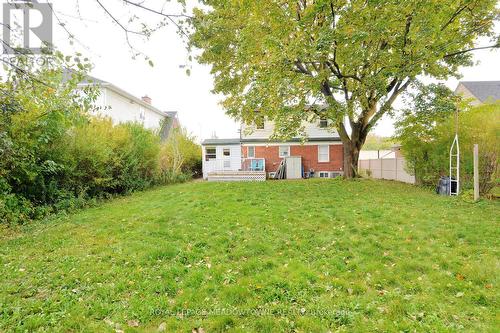 825 North Service Road, Mississauga, ON - Outdoor