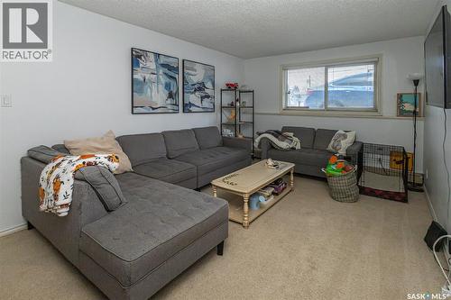 104 1013 Lansdowne Avenue, Saskatoon, SK - Indoor Photo Showing Living Room