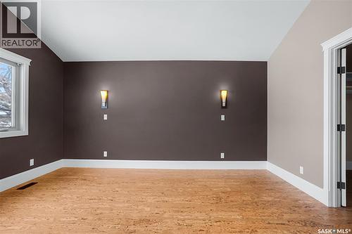 502 4Th Street E, Saskatoon, SK - Indoor Photo Showing Other Room